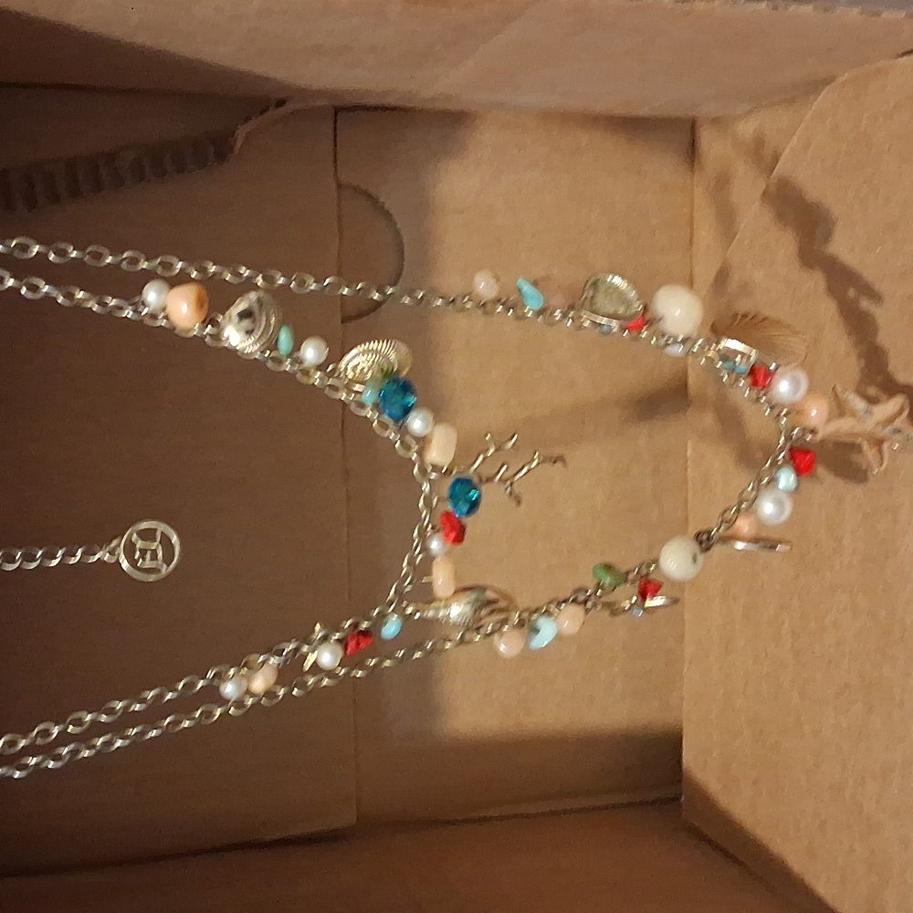 Beach Theme Neckless - Picture 5 of 5